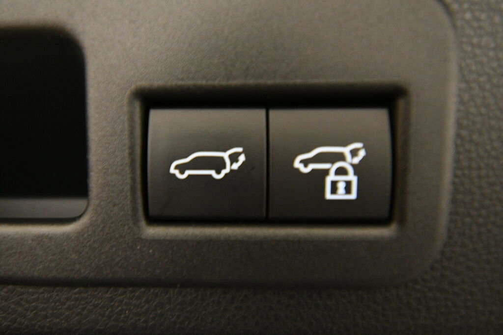 Used 2025 Toyota 4Runner TRD Off-Road Premium w/ Tow Technology Package image 24