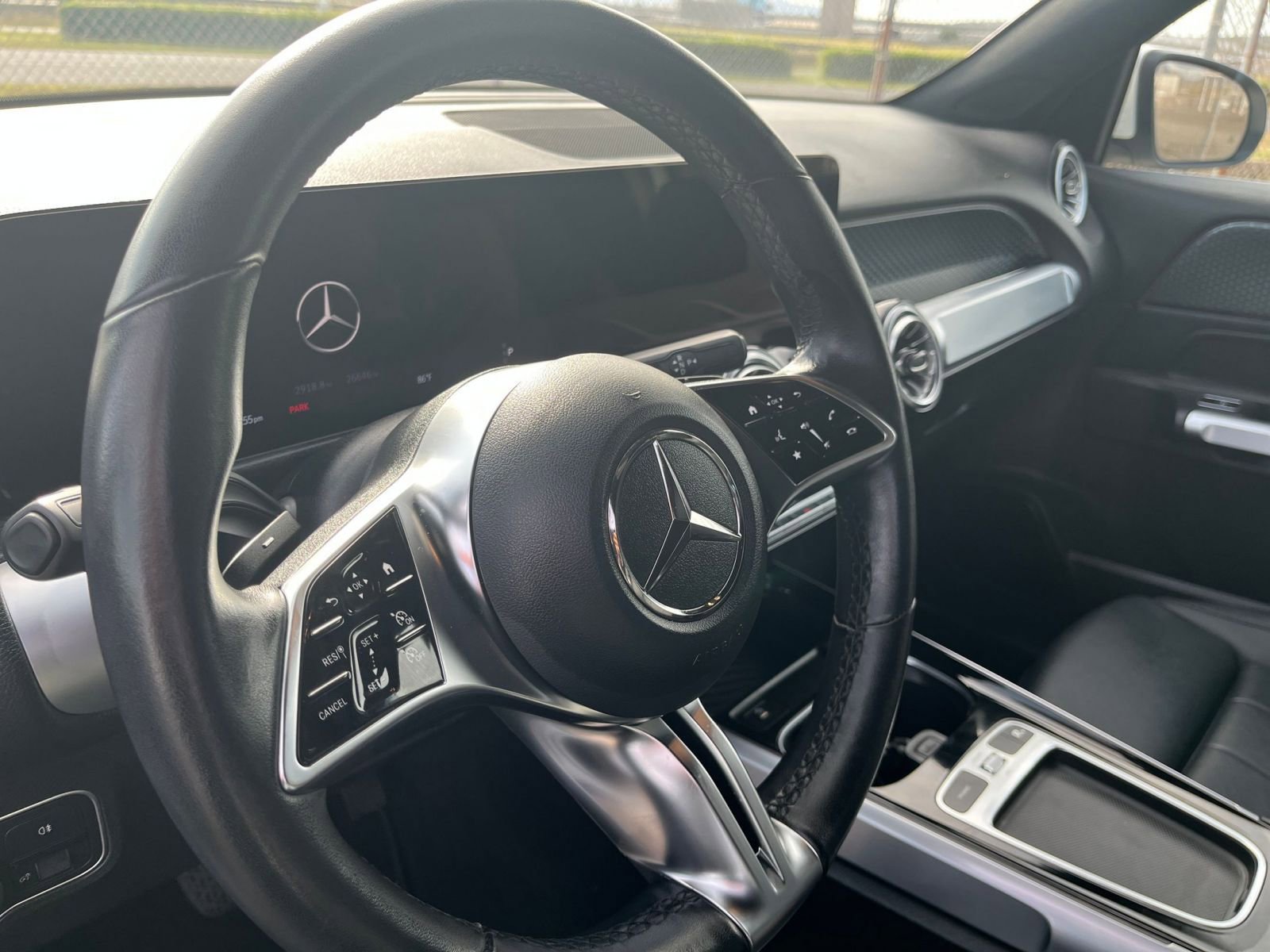 Used 2024 Mercedes-Benz EQB 250+ image 38