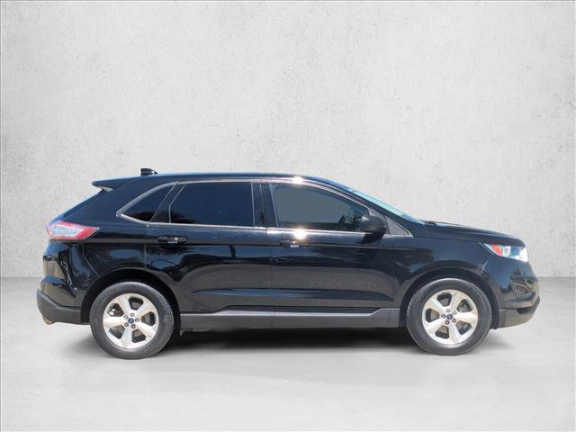 Used 2017 Ford Edge SE FWD image 4