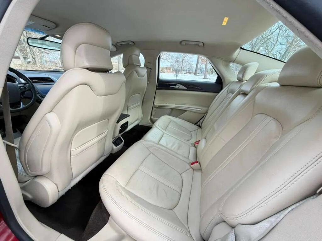 Used 2013 Lincoln MKZ Base V6 4dr Sedan FWD image 9