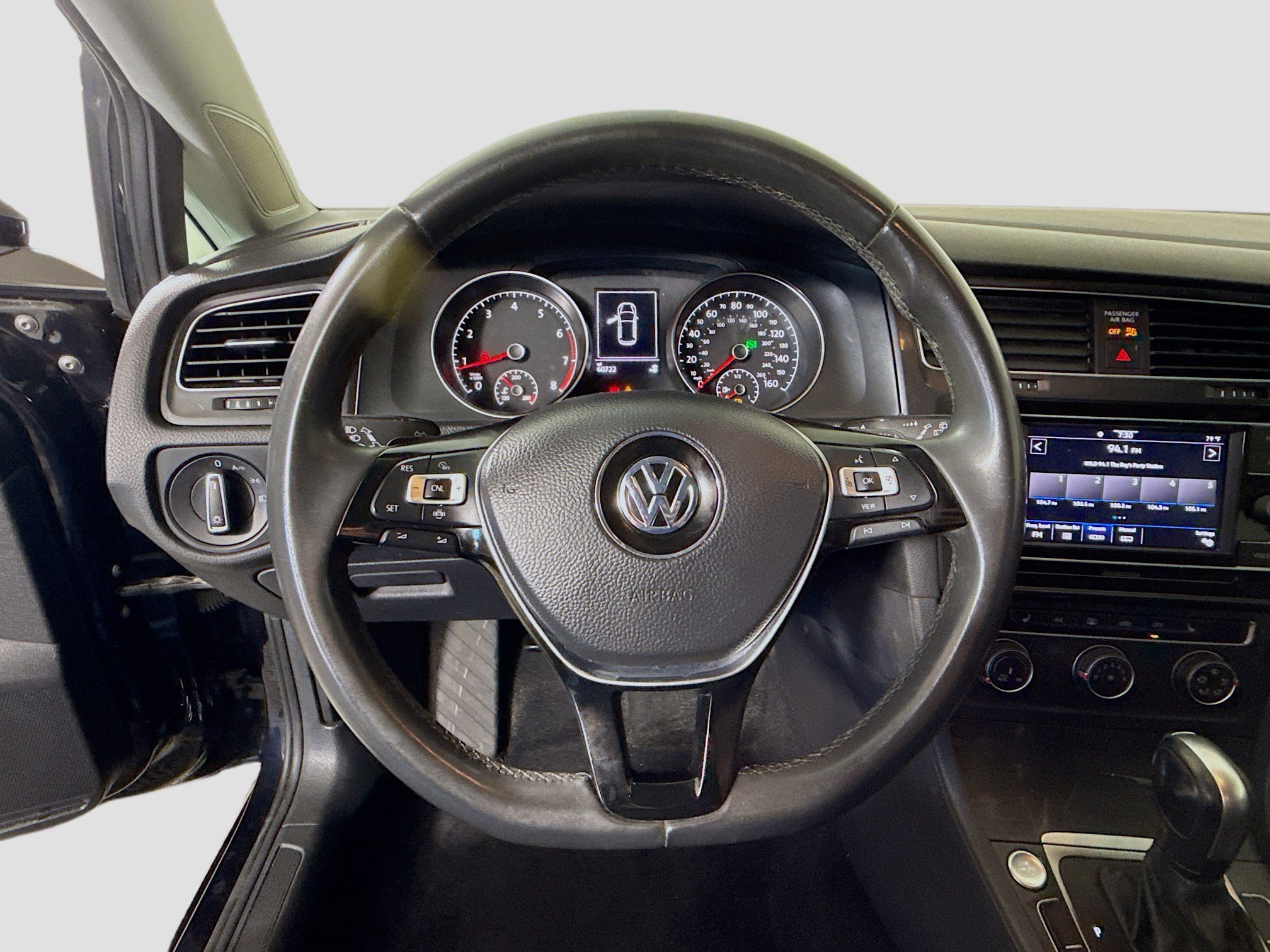 Used 2020 Volkswagen Golf 4-Door image 13