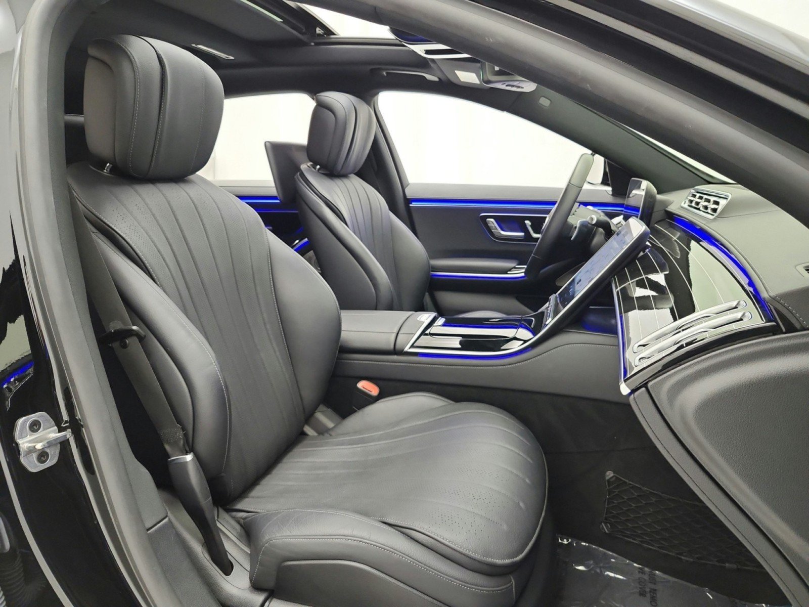 Used 2023 Mercedes-Benz S 580 4MATIC Sedan image 19
