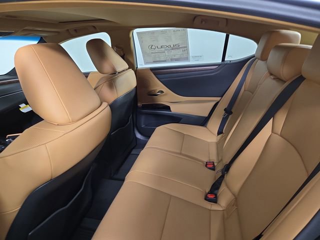 New 2025 Lexus ES 300h F Sport image 15