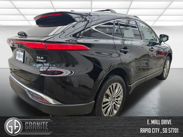 Used 2021 Toyota Venza XLE w/ Softex Package image 5