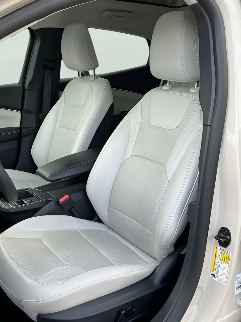 Certified 2025 Ford Mustang Mach-E Premium image 30