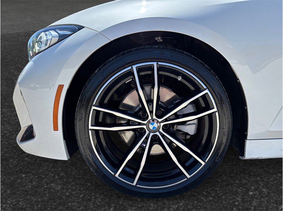 Used 2023 BMW 330i xDrive Sedan w/ M Sport Package image 13