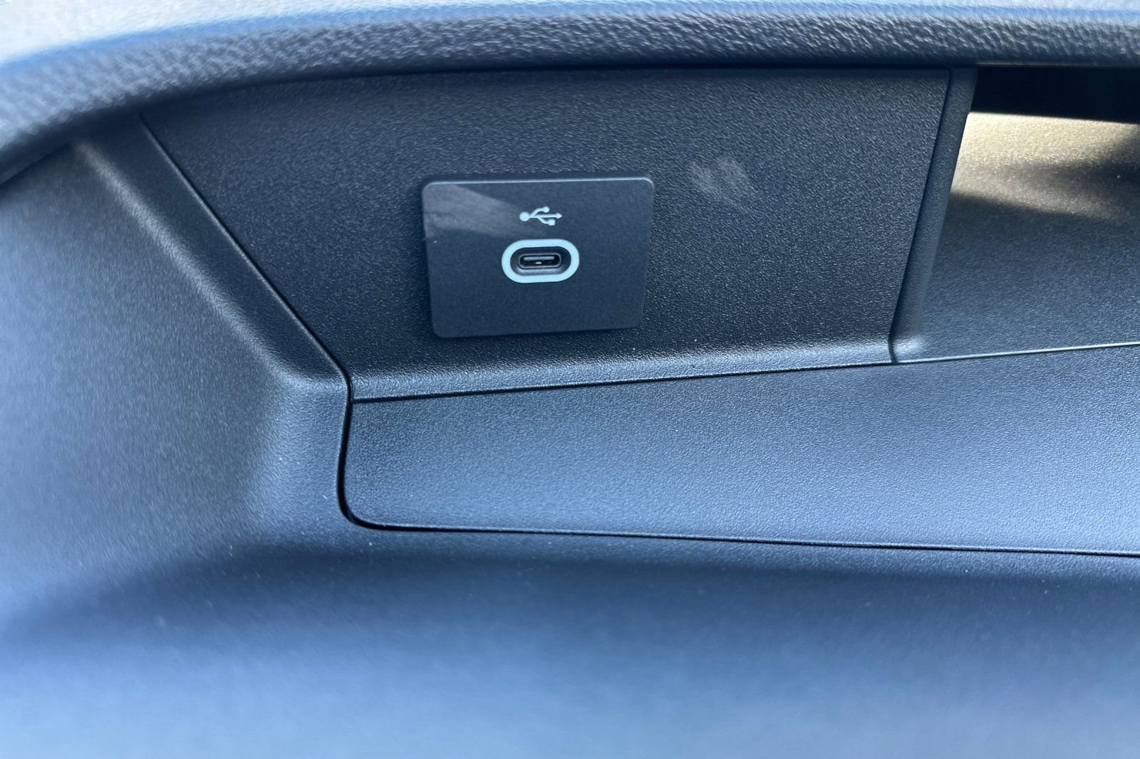 New 2026 Ford Transit 150 Low Roof image 32