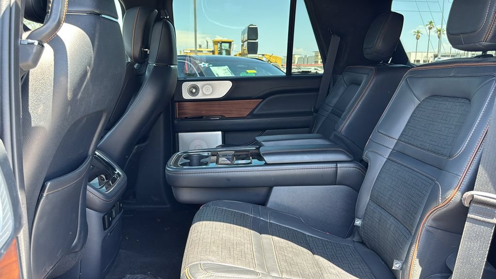 Used 2022 Lincoln Navigator Black Label AWD/4WD image 22