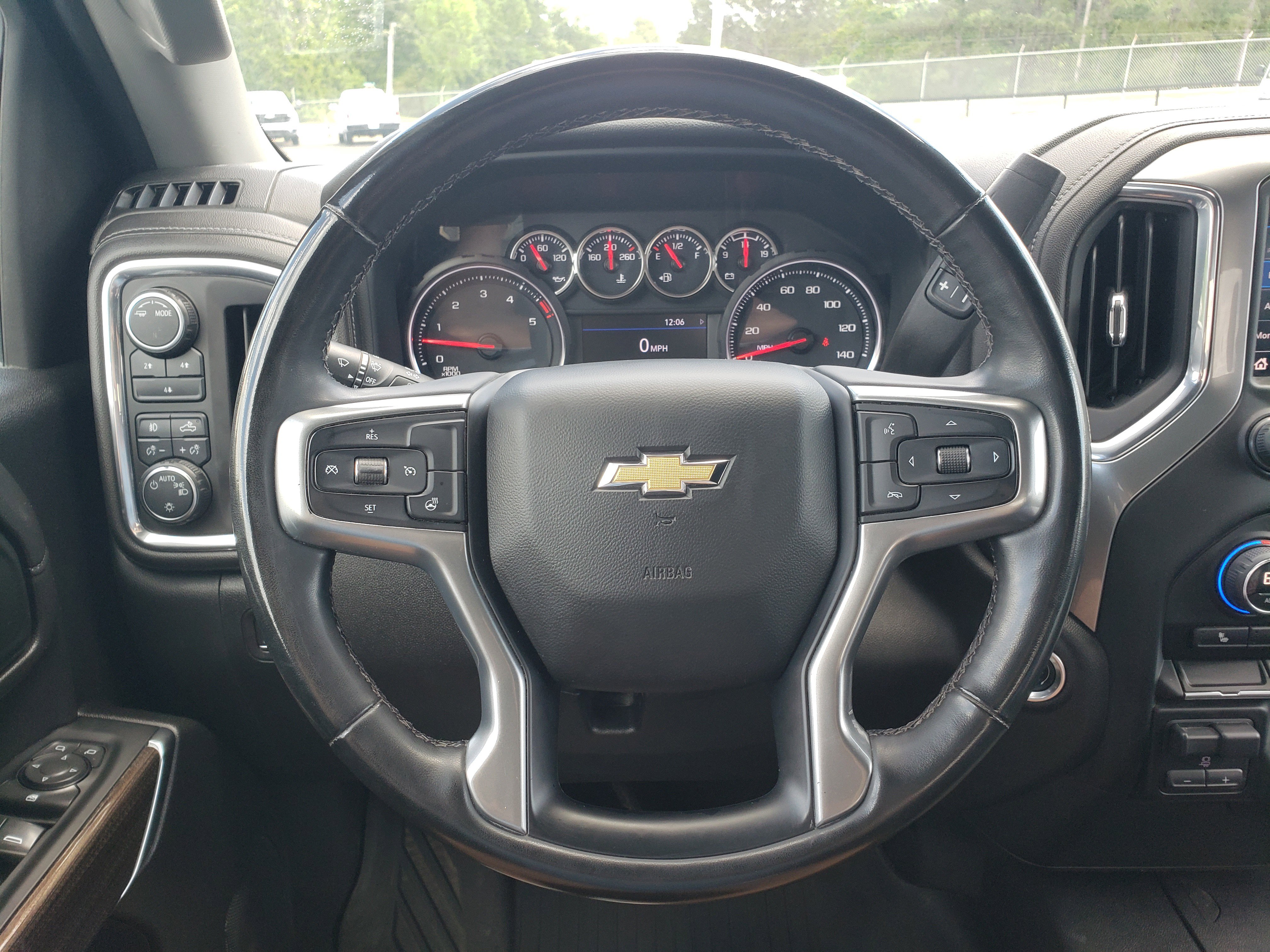 Used 2023 Chevrolet Silverado 2500 LT w/ Convenience Package AWD/4WD image 15
