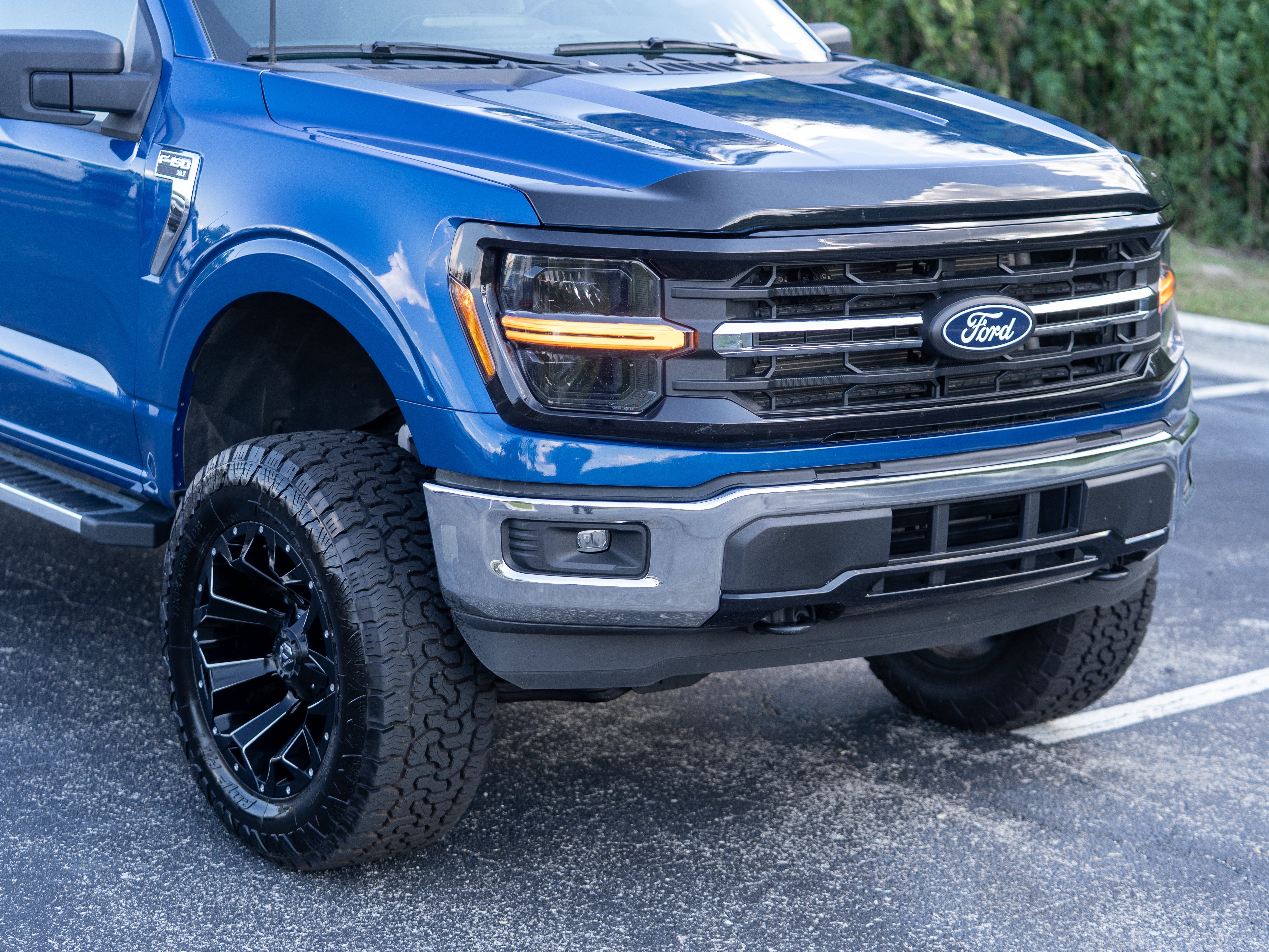Used 2025 Ford F150 XLT w/ Equipment Group 301A Standard AWD/4WD image 38