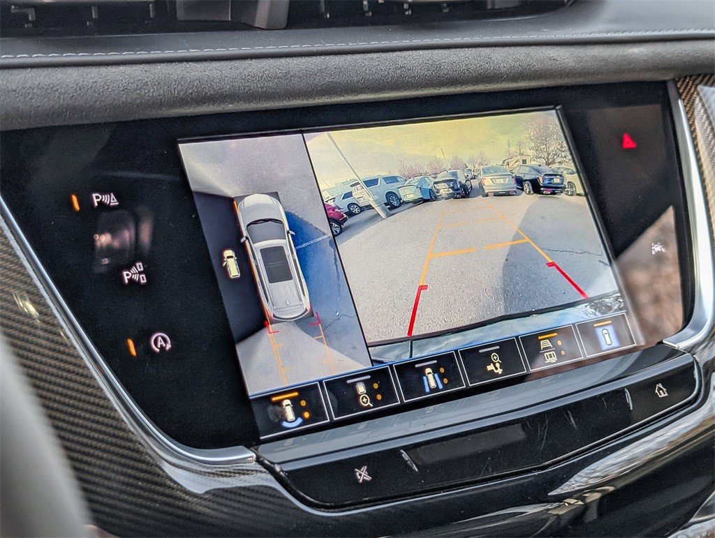 Certified 2024 Cadillac XT6 Sport w/ Platinum Package image 27