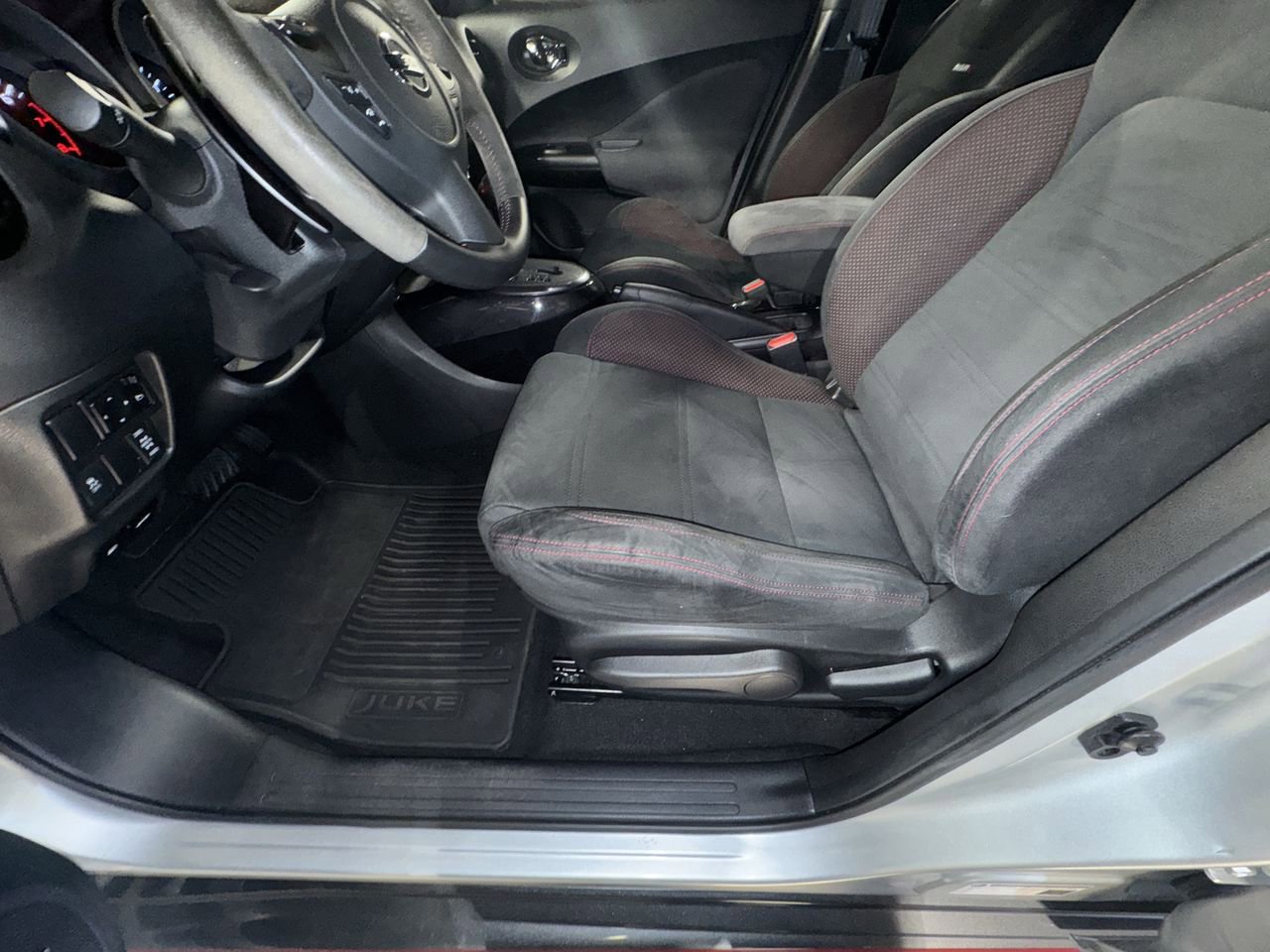 Used 2017 Nissan Juke NISMO image 19