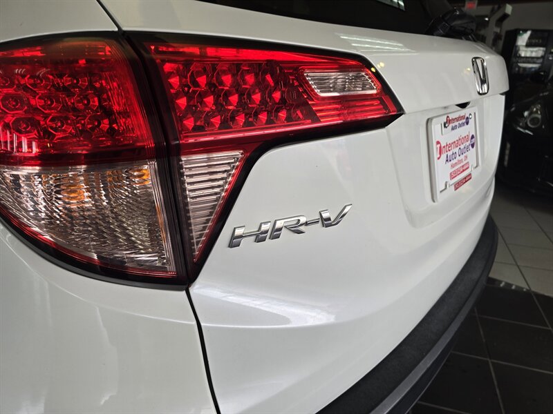 Used 2016 Honda HR-V LX image 20