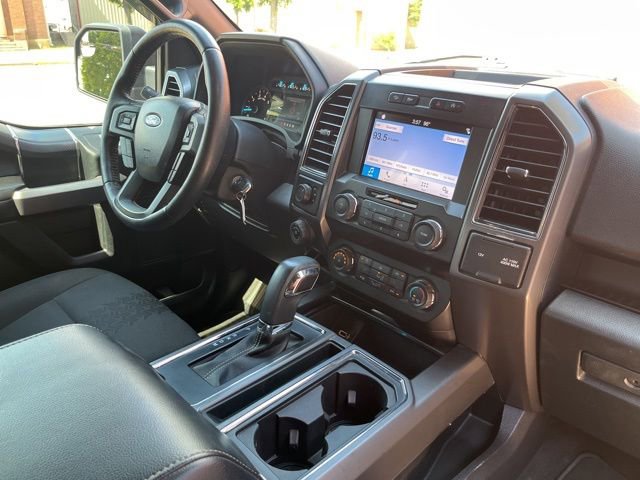 Used 2019 Ford F150 XLT w/ Equipment Group 302A Luxury AWD/4WD image 29