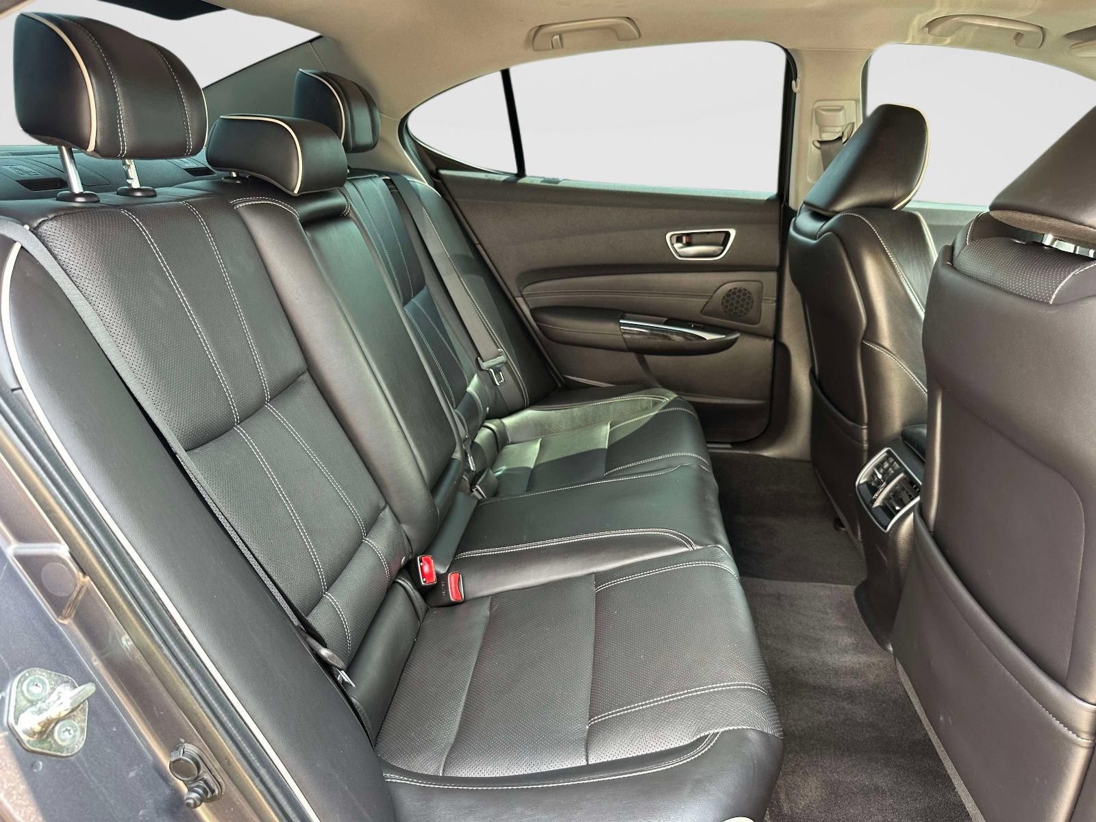 Used 2019 Acura TLX V6 w/ Technology Package FWD image 11