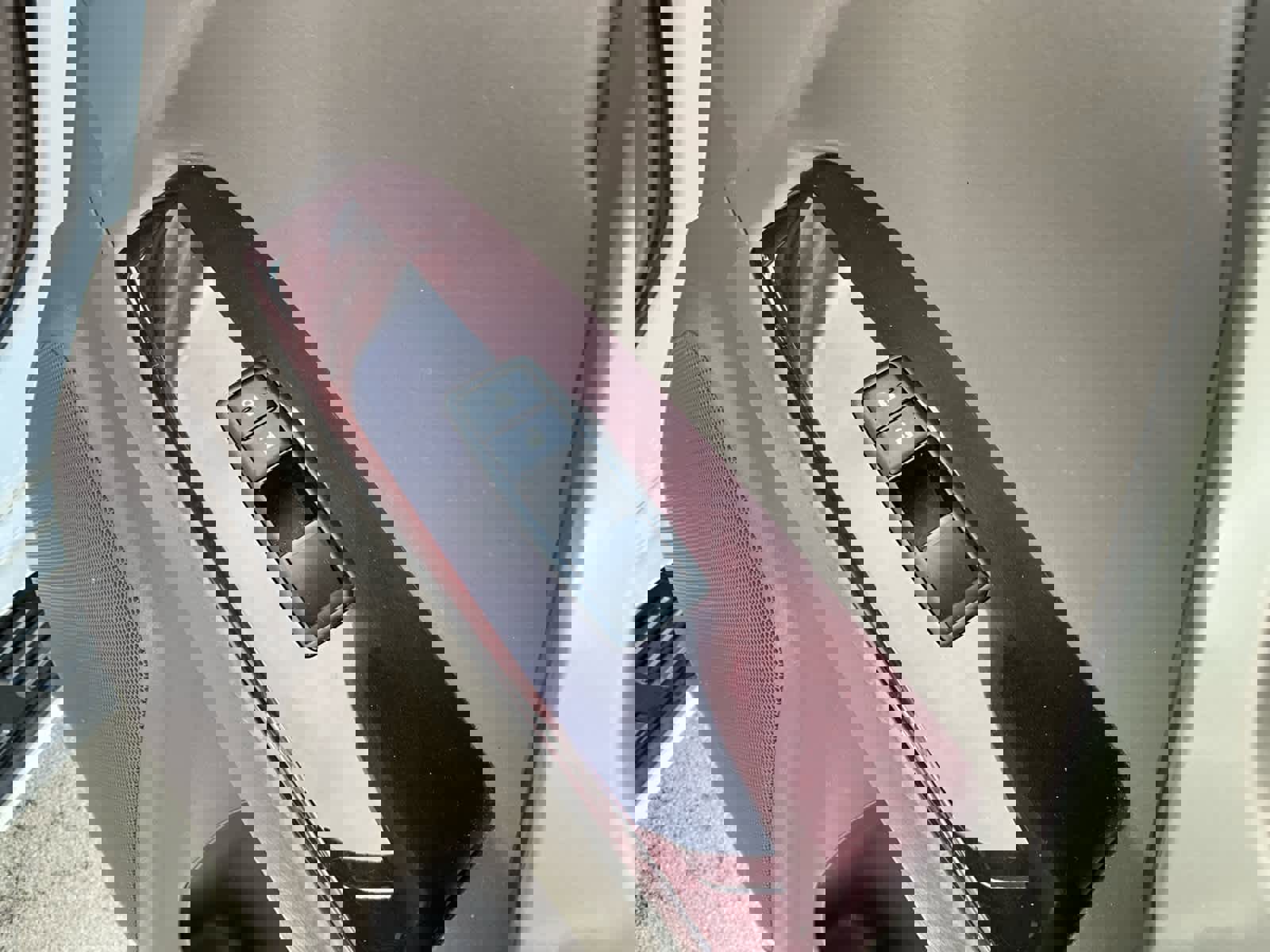 Used 2018 Lexus GX 460 Premium w/ Premium Package image 33