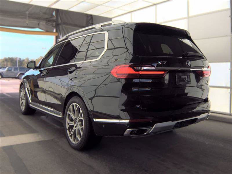 Used 2019 BMW X7 xDrive50i w/ Premium Package AWD/4WD image 12