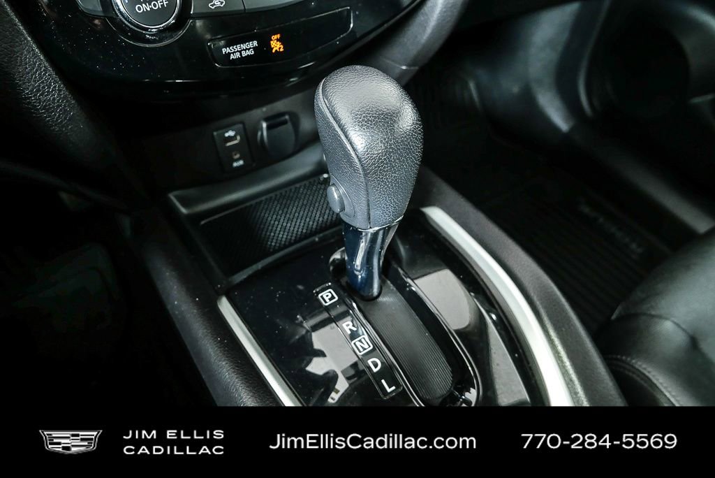 Used 2016 Nissan Rogue SL w/ SL Premium Package image 18