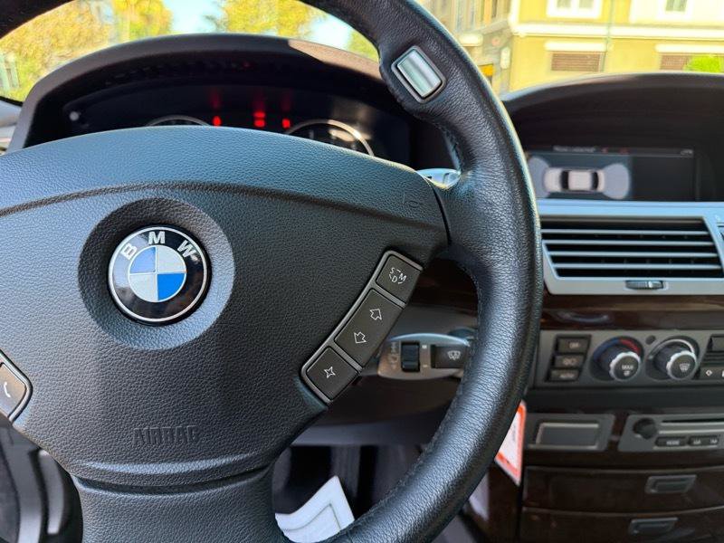 Used 2007 BMW 750i RWD image 67