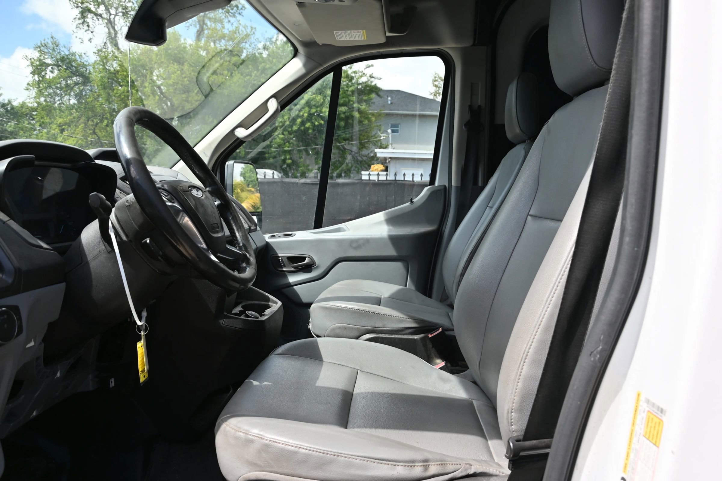 Used 2017 Ford Transit 150 148 Medium Roof image 9