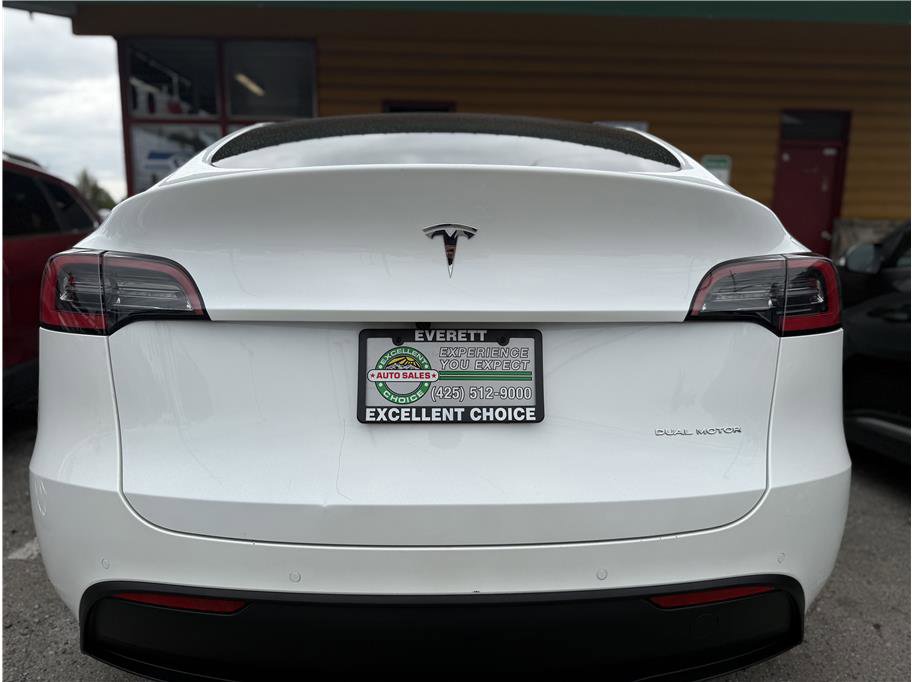 Used 2020 Tesla Model Y Long Range image 23