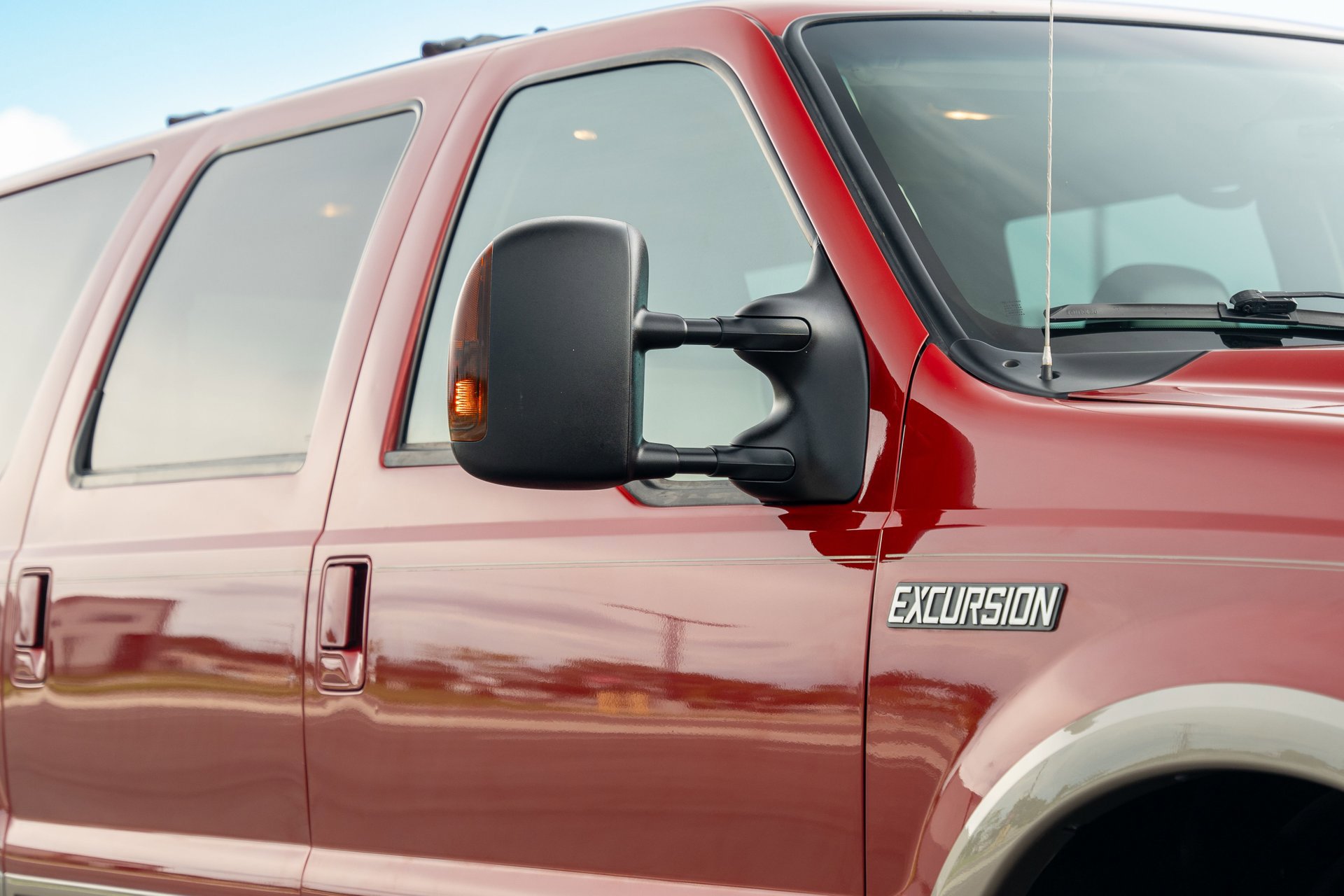 Used 2005 Ford Excursion Eddie Bauer image 18