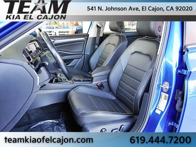 Used 2024 Volkswagen Jetta SE FWD image 15