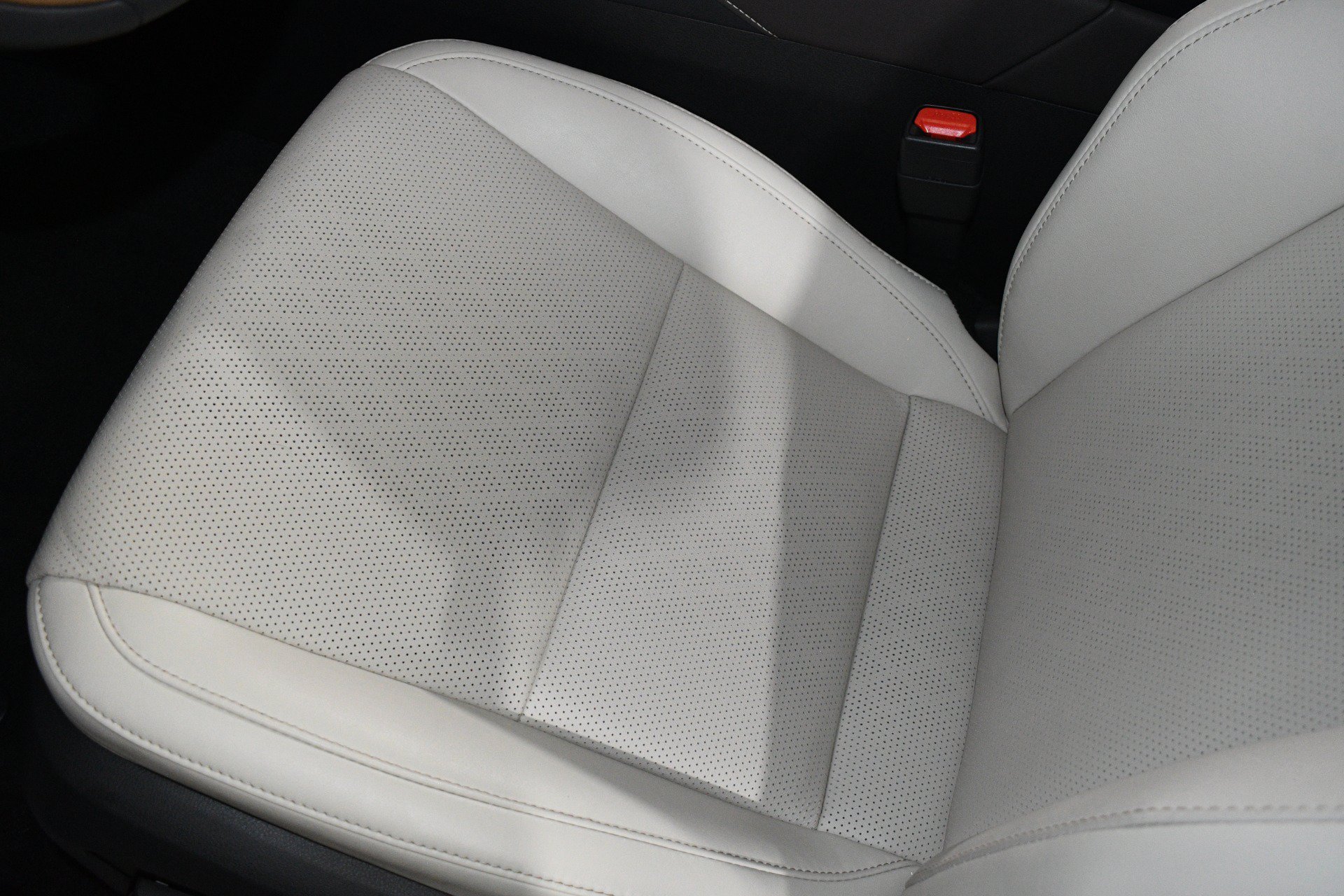 Used 2025 Lexus RX 350 Premium Plus w/ Convenience Package FWD image 11
