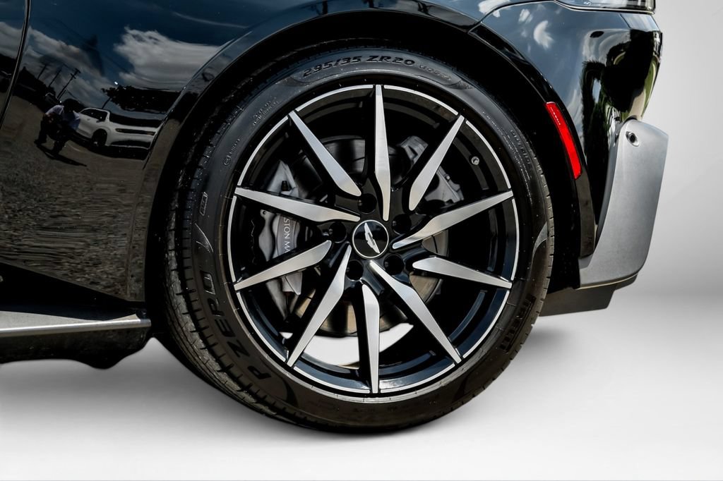 Used 2020 Aston Martin V8 Vantage Coupe RWD image 50