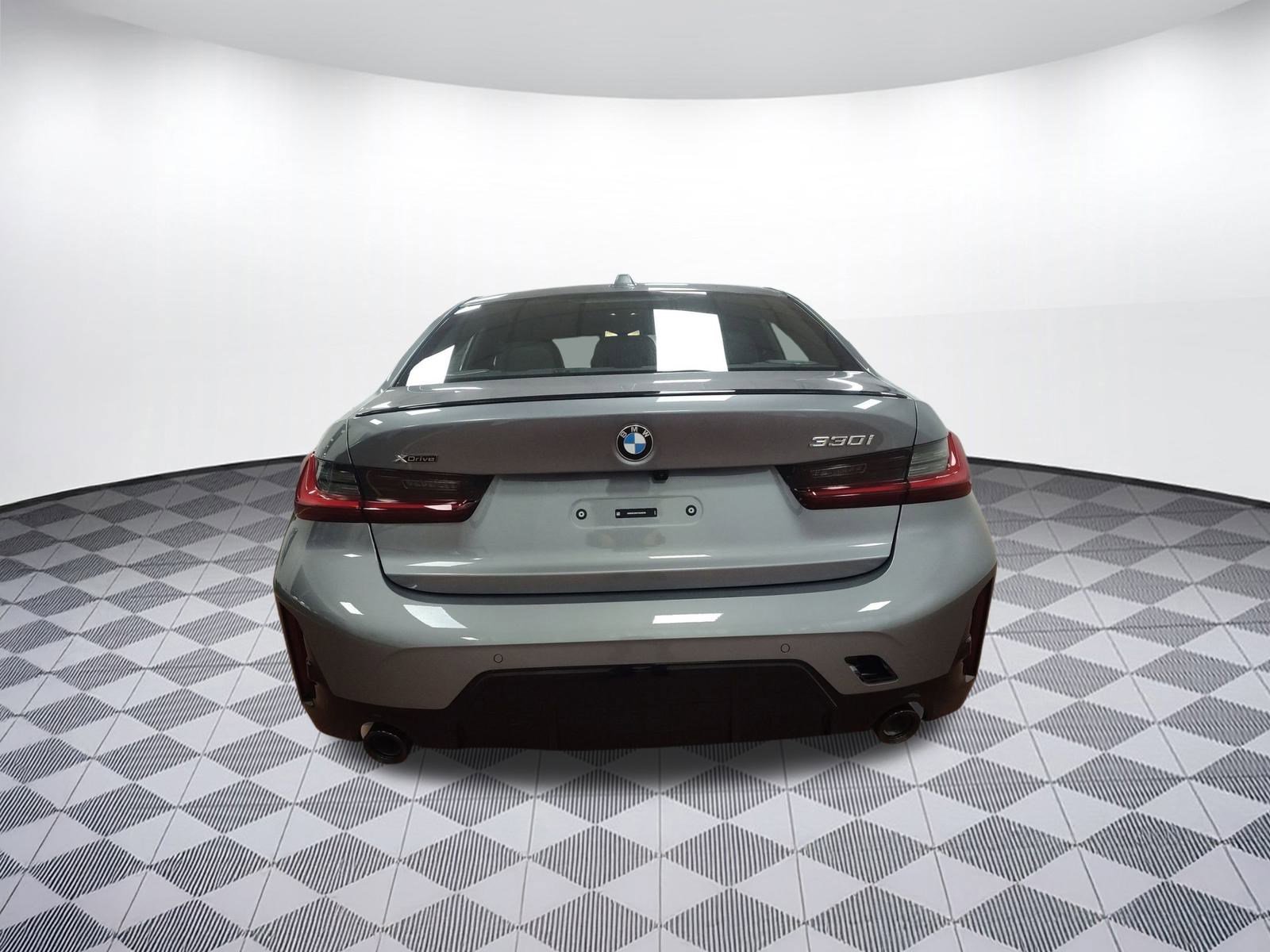 New 2026 BMW 330i xDrive Sedan w/ M Sport Package image 8