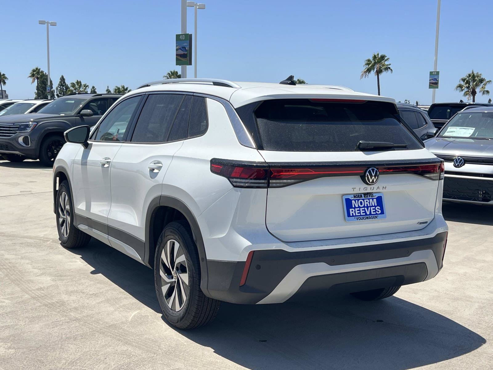 New 2026 Volkswagen Tiguan S AWD/4WD image 3