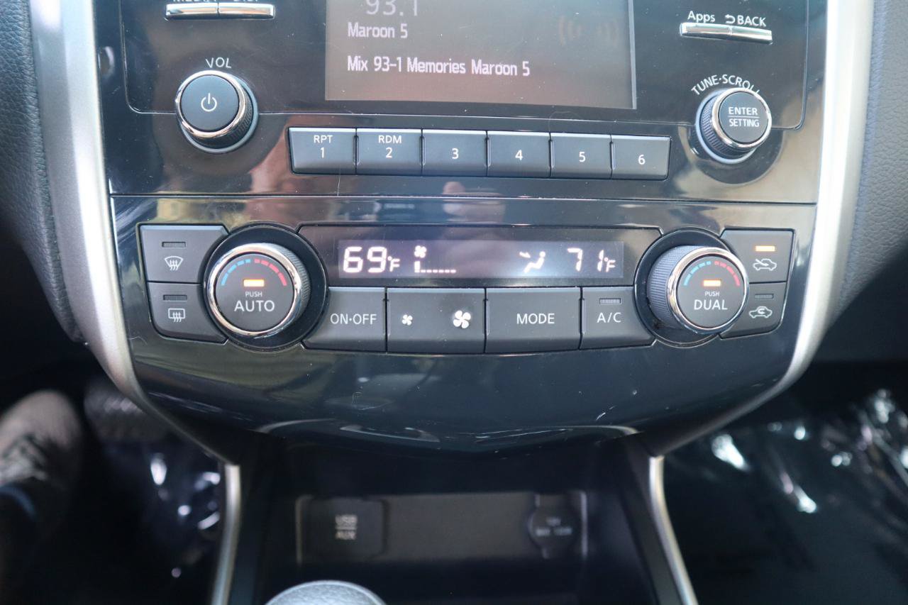 Used 2015 Nissan Altima 2.5 SV FWD image 55