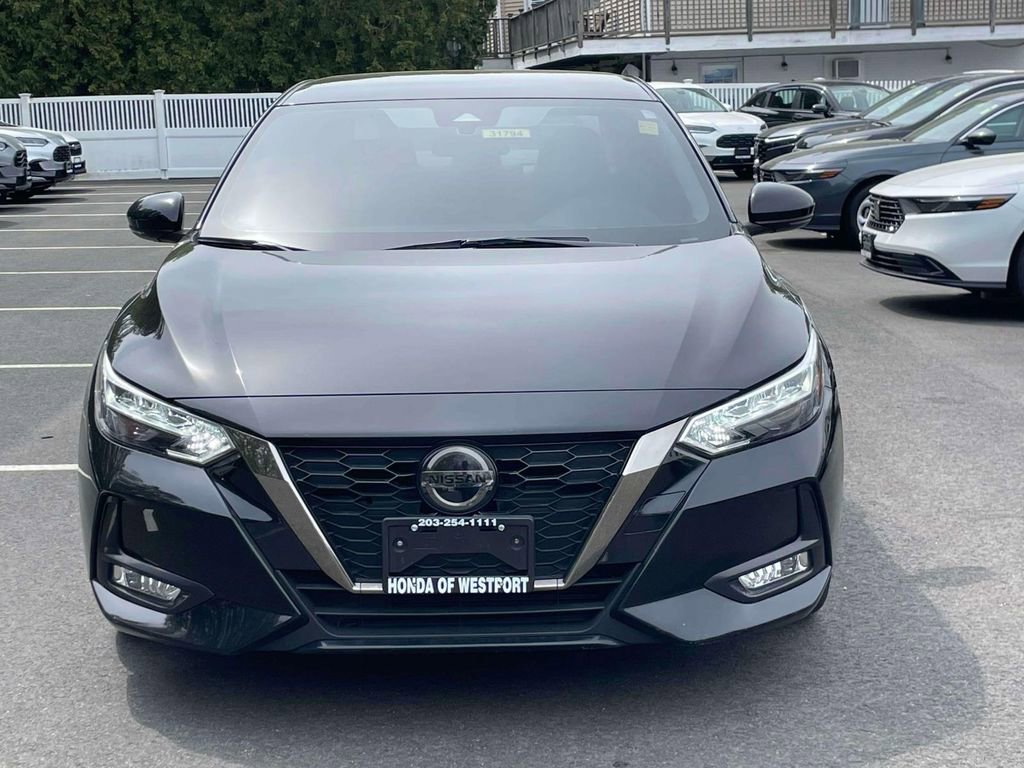 Used 2020 Nissan Sentra SR FWD image 2