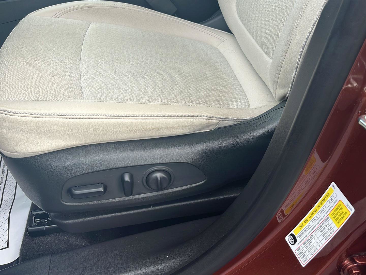 Used 2020 Buick Encore GX Preferred w/ Cold Weather Comfort Package AWD/4WD image 20
