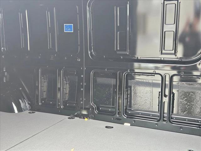 New 2025 Mercedes-Benz Sprinter 2500 image 15