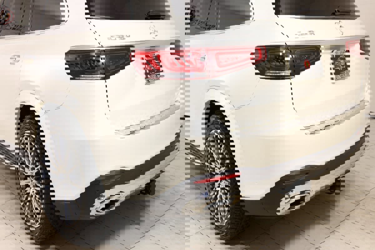 Used 2023 Mercedes-Benz GLS 580 4MATIC image 50