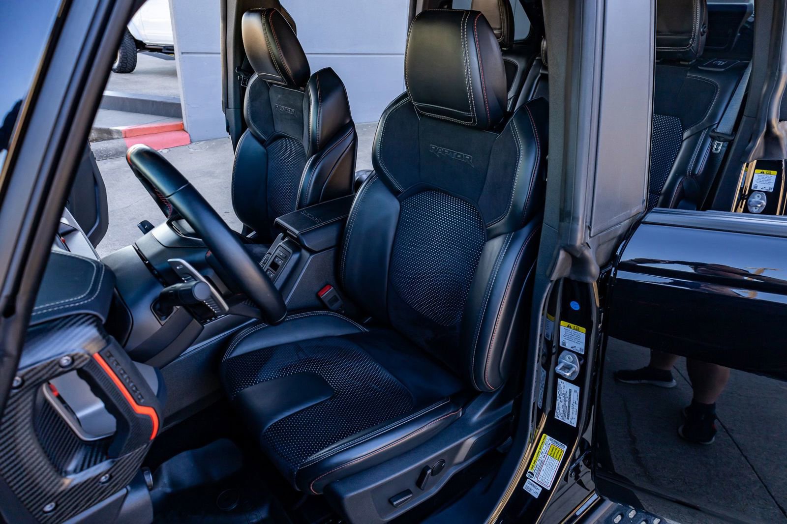 Used 2022 Ford Bronco Raptor image 30