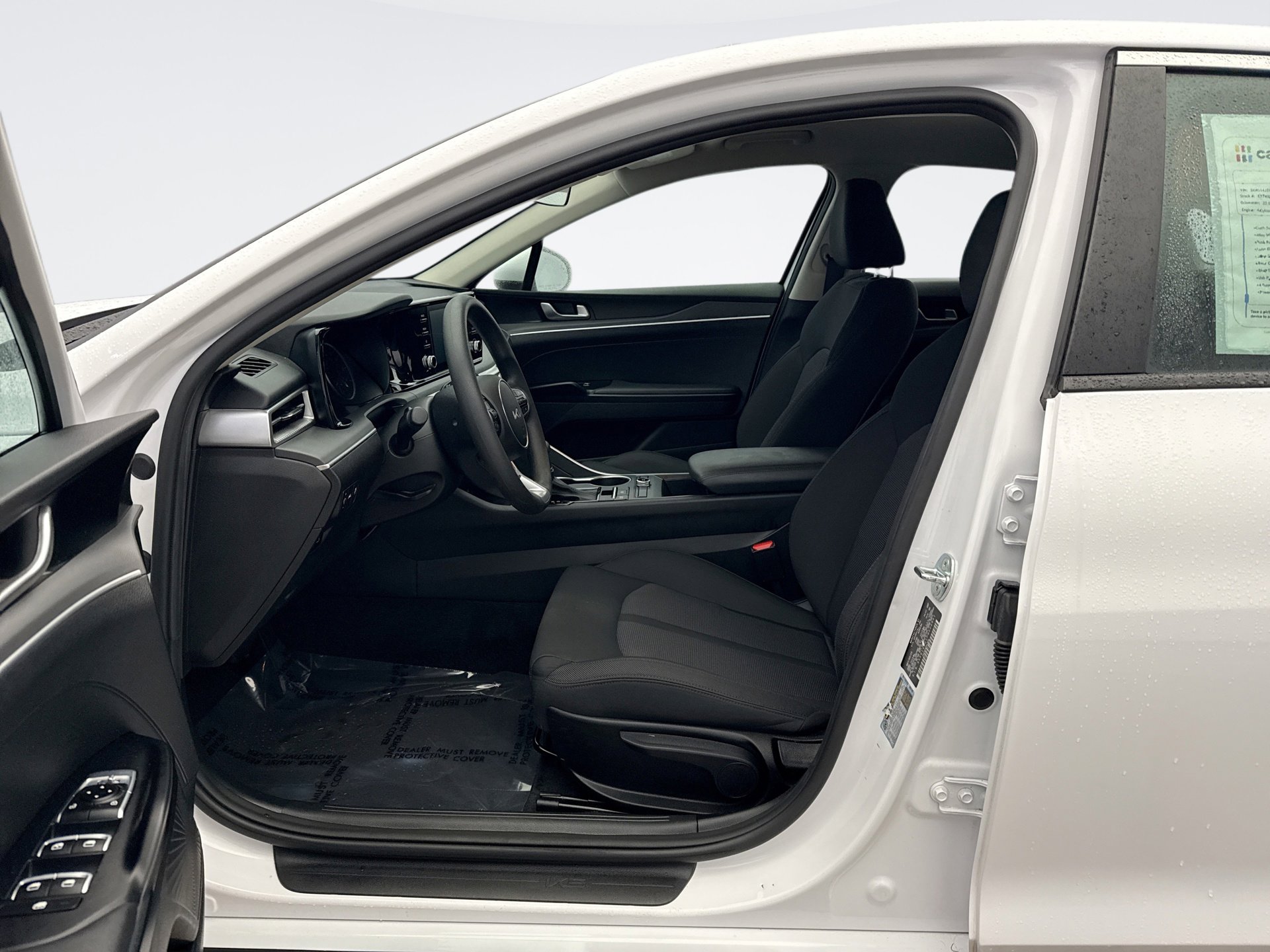 Used 2023 Kia K5 LXS image 10