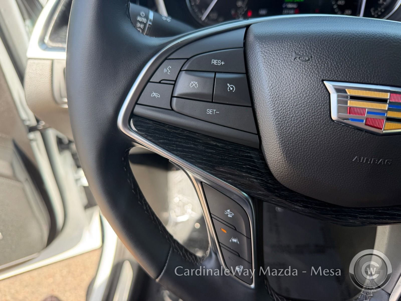 Used 2025 Cadillac XT5 Premium Luxury image 21