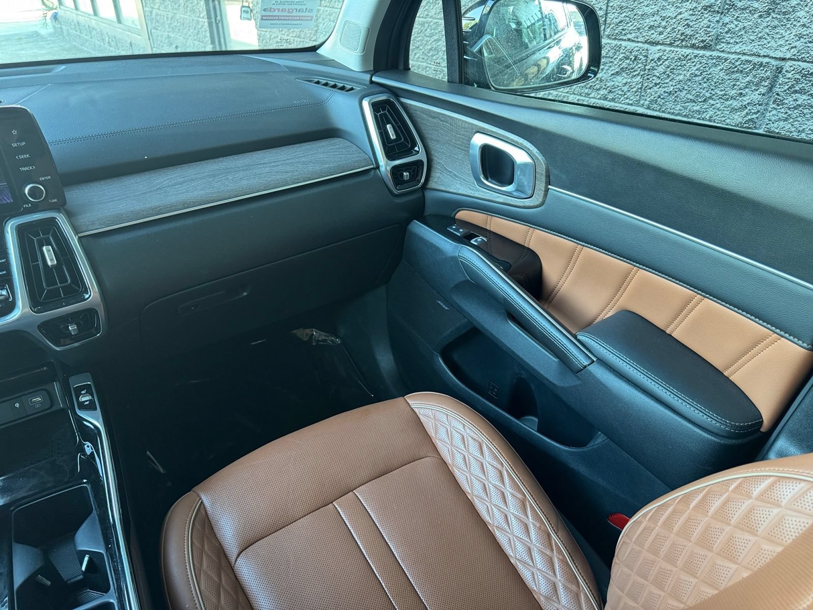 Used 2023 Kia Sorento SX Prestige AWD/4WD image 19