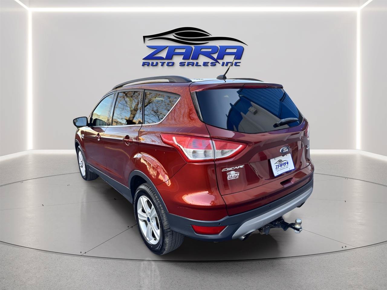 Used 2016 Ford Escape SE w/ Equipment Group 201A AWD/4WD image 4