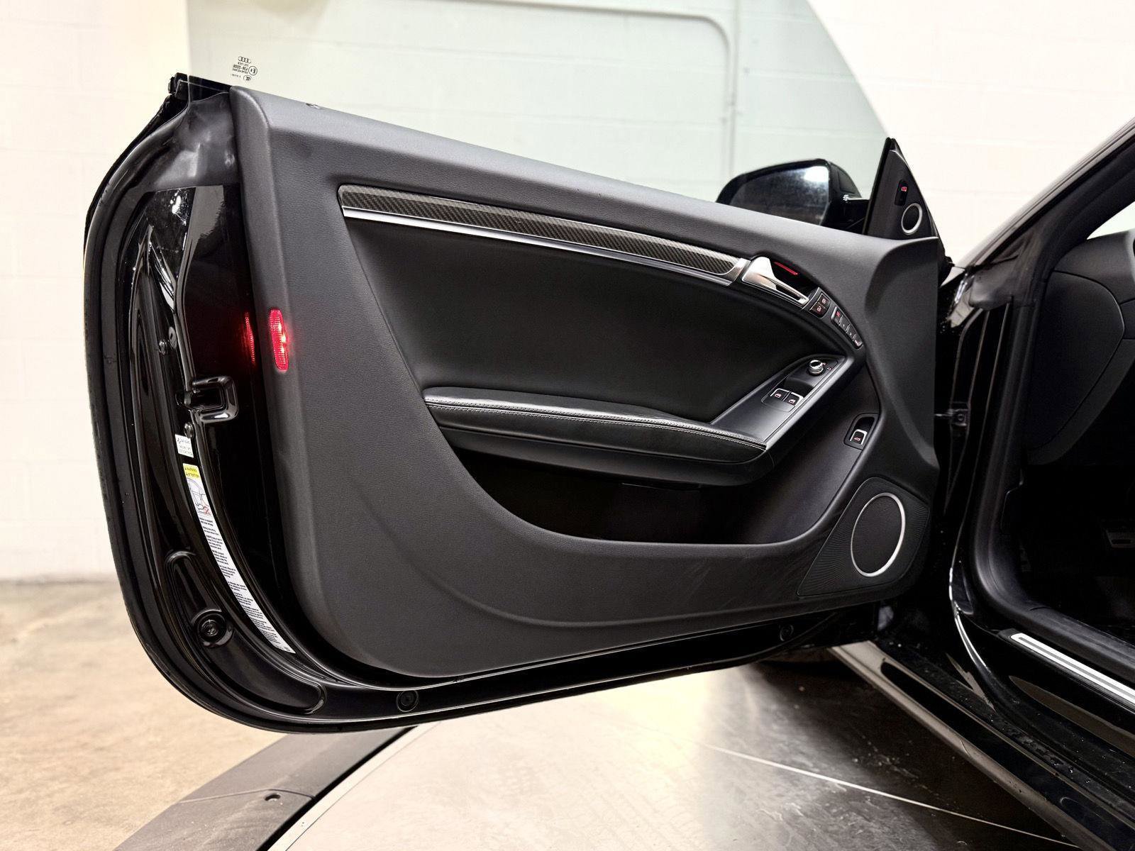 Used 2014 Audi RS 5 Coupe image 11