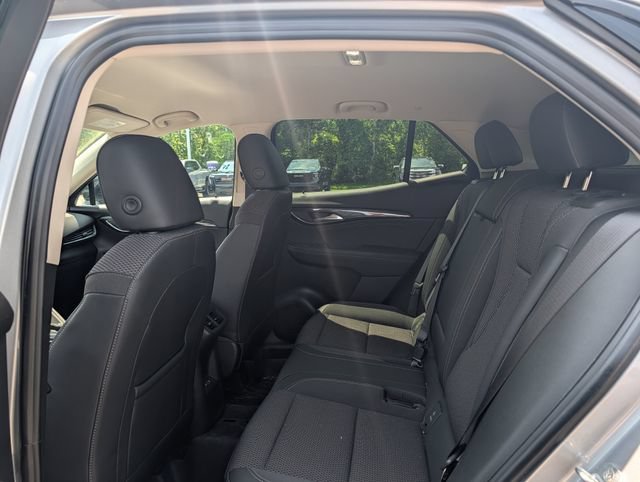 Used 2023 Buick Envision Preferred w/ Sport Touring Package AWD/4WD image 17