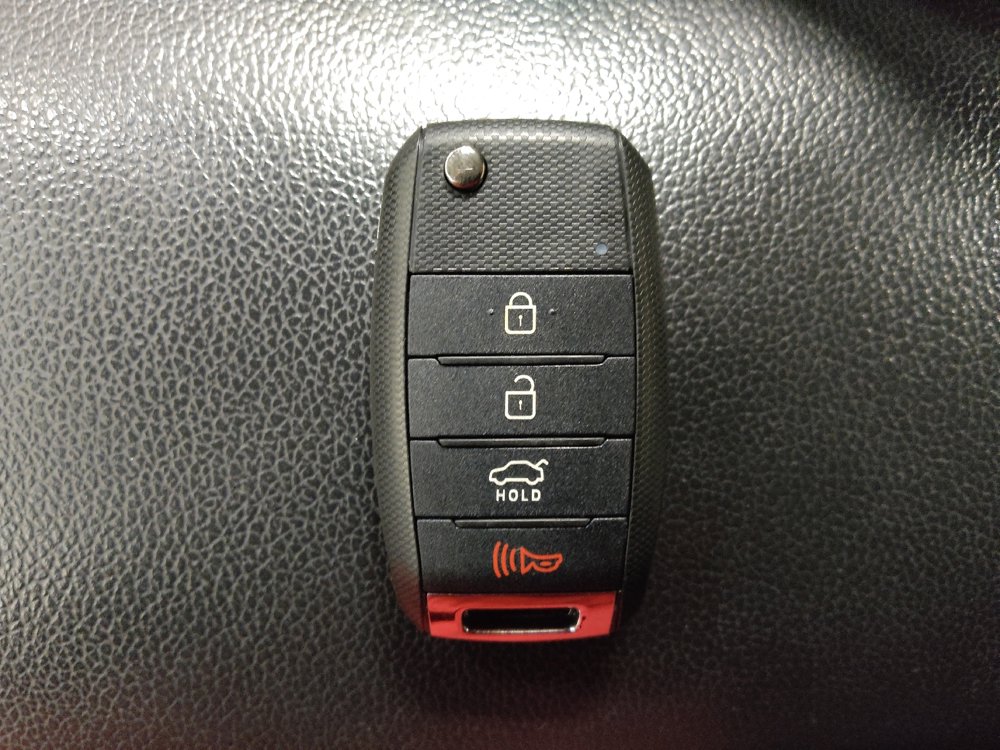 Used 2017 Kia Forte LX image 32