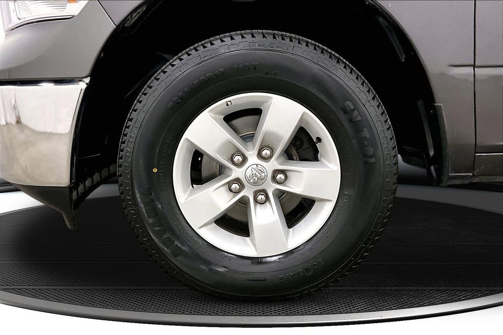 Used 2023 RAM 1500 Classic SLT w/ Trailer & Traction Group image 33