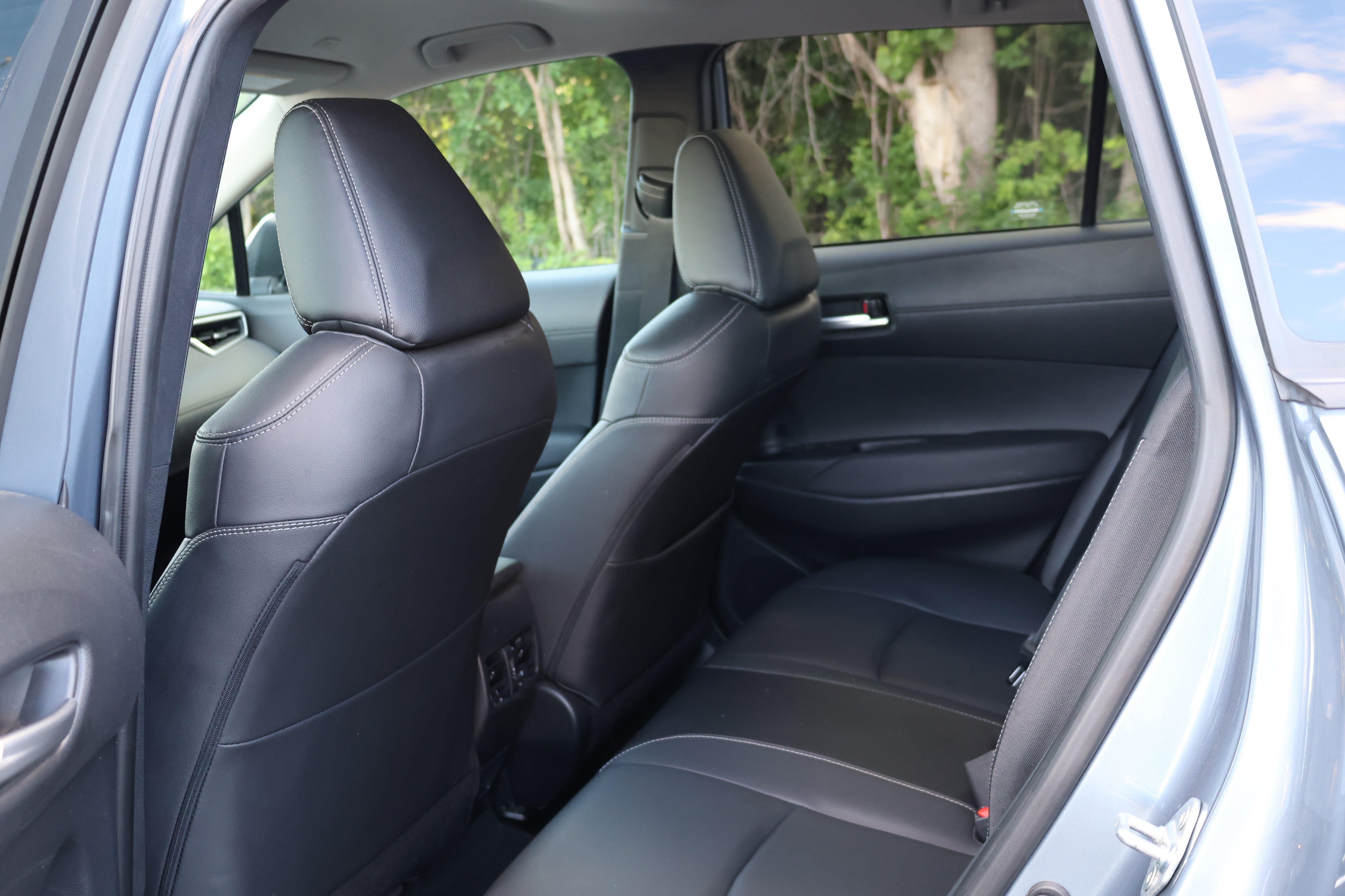 Certified 2024 Toyota Corolla Cross XLE FWD image 15