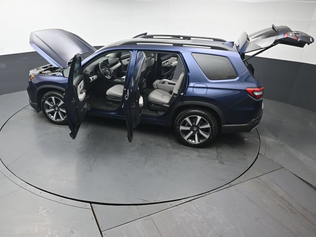 Certified 2024 Honda Pilot Touring image 50