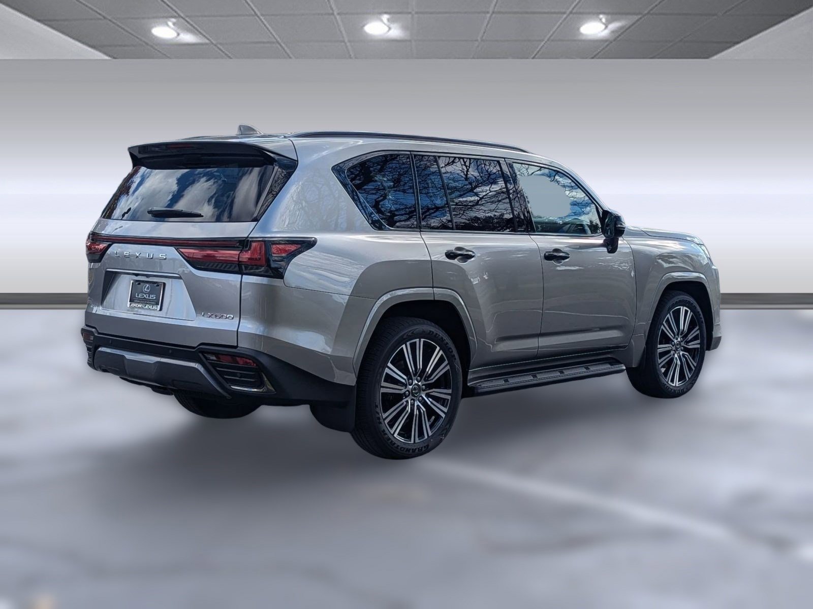 New 2025 Lexus LX 600 4WD w/ Luxury Package image 9