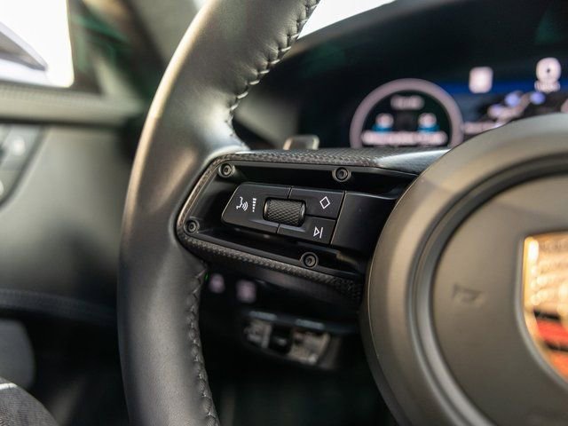 Used 2025 Porsche 911 Carrera 4 GTS image 35