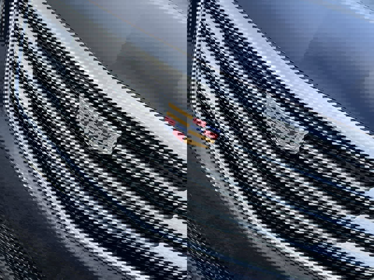 Used 2017 Cadillac XT5 Luxury w/ Driver Awareness Package image 36